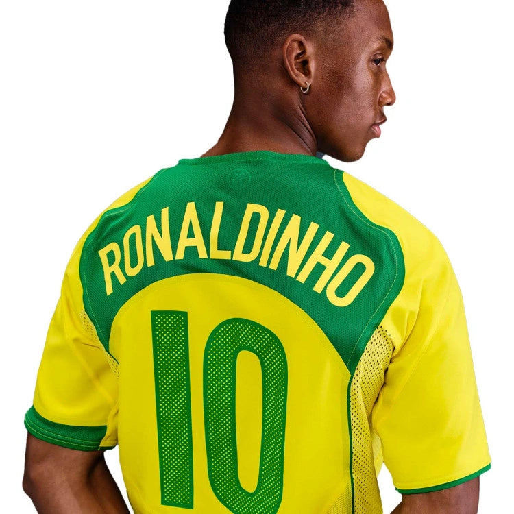 Brasil Retro Home Shirt - Ronaldinho